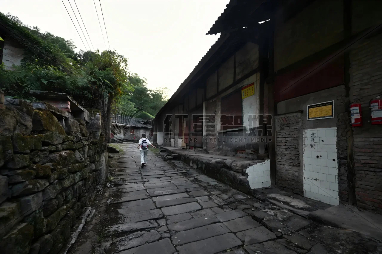 茶马古道上的宝莲街