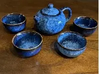蓝色天目釉茶具套装·邛窑窑变非遗手作｜一壶四杯·何丹工作室