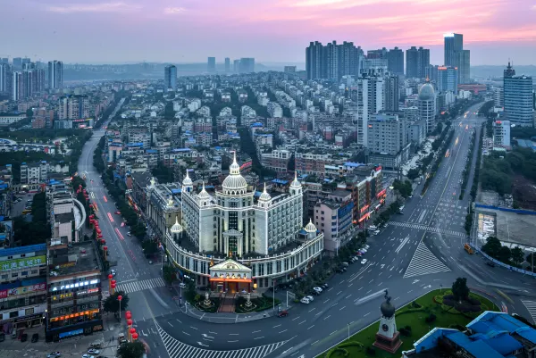 泸州山海大酒店俯瞰图夜景